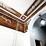 Chiara Luna Apartman *