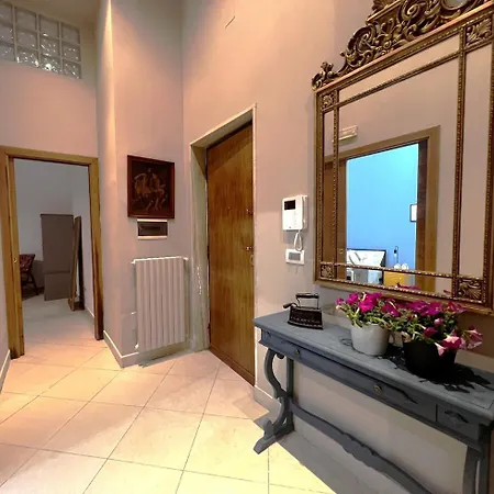 Chiara Luna Apartment *